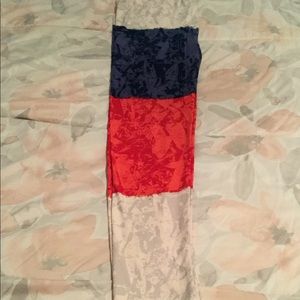 New Lularoe leggings fits size 12-18 Americana